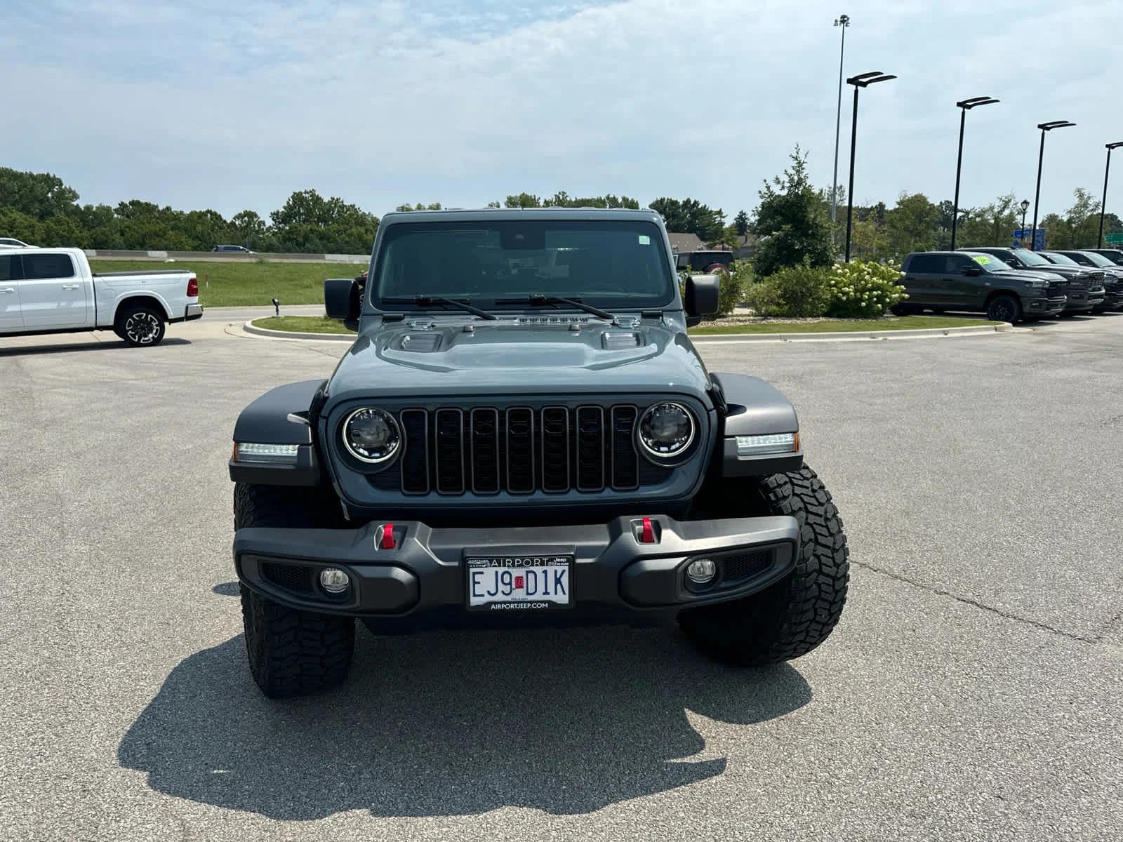 jeep wrangler 2-door 2024 1C4PJXCG1RW118629 image jeep wrangler 2-door 2024 1C4PJXCG1RW118629 image